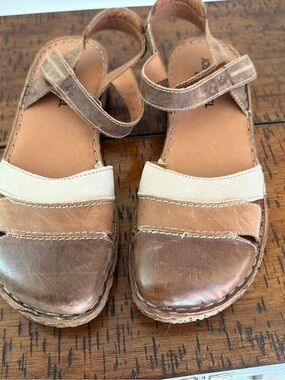 Josef Seibel Brown and Cream Strappy Women's Sandals